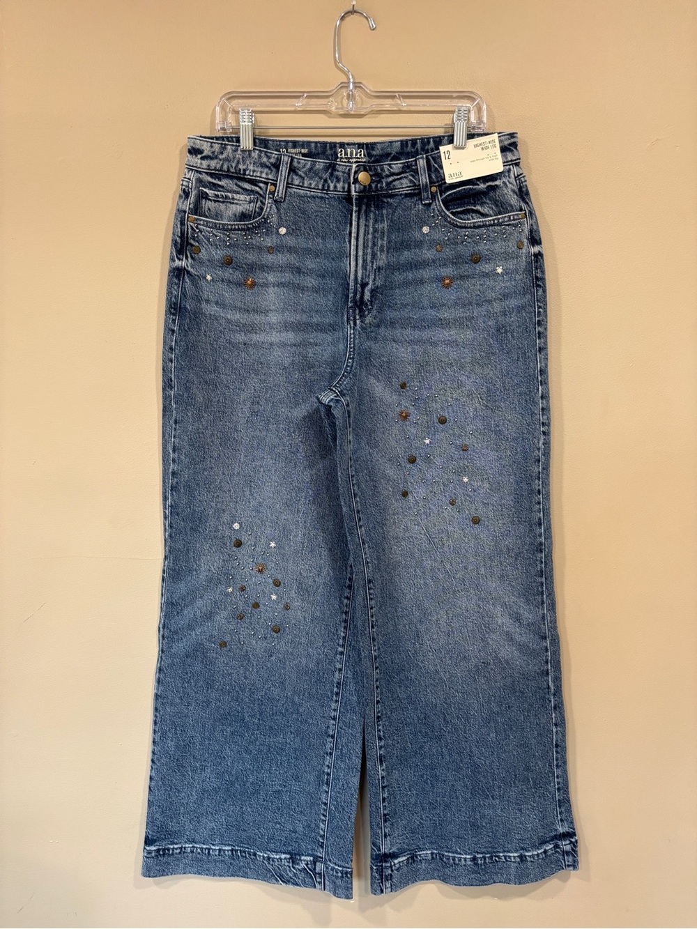a.n.a Women's Highest-Rise Wide Leg Jeans Blue Studded Med Charm Size 12 NWT